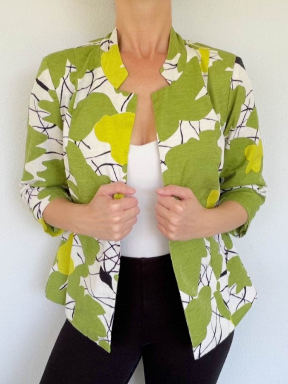 Silk Land Collection green abstract leaf print drape blazer jacket size medium